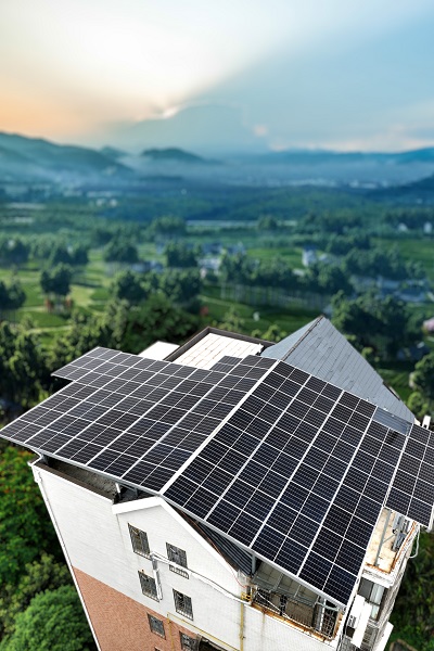 Fotovoltaick? projekt na obytn?ch budovách v??ínském Pchu-tchienu